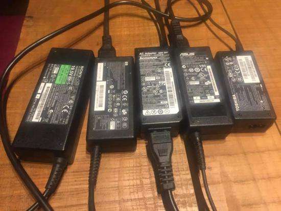 電源適配器 電源適配器
